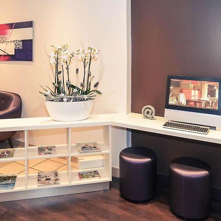 Mercure Lyon Est Chaponnay Exteriör bild