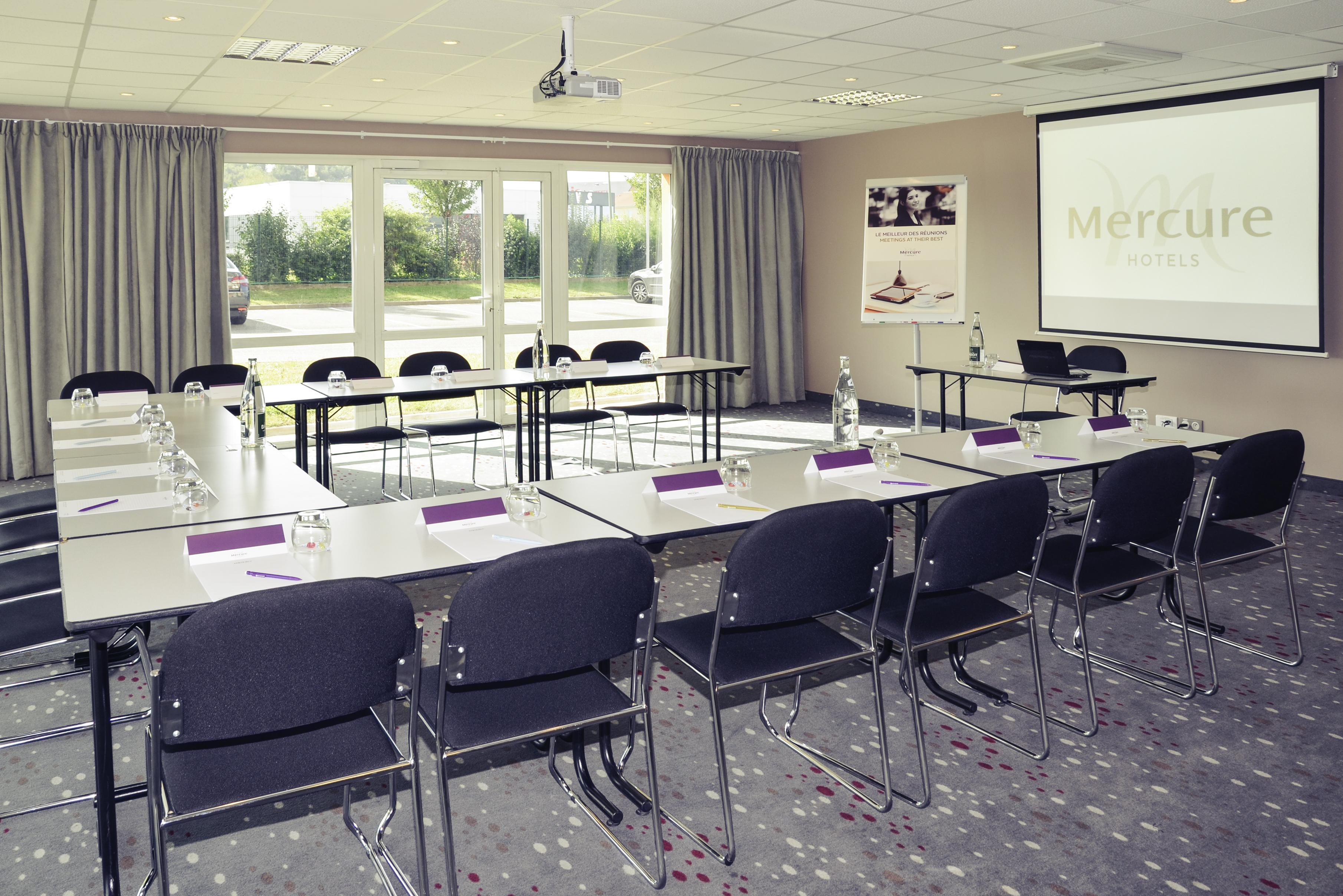 Mercure Lyon Est Chaponnay Exteriör bild