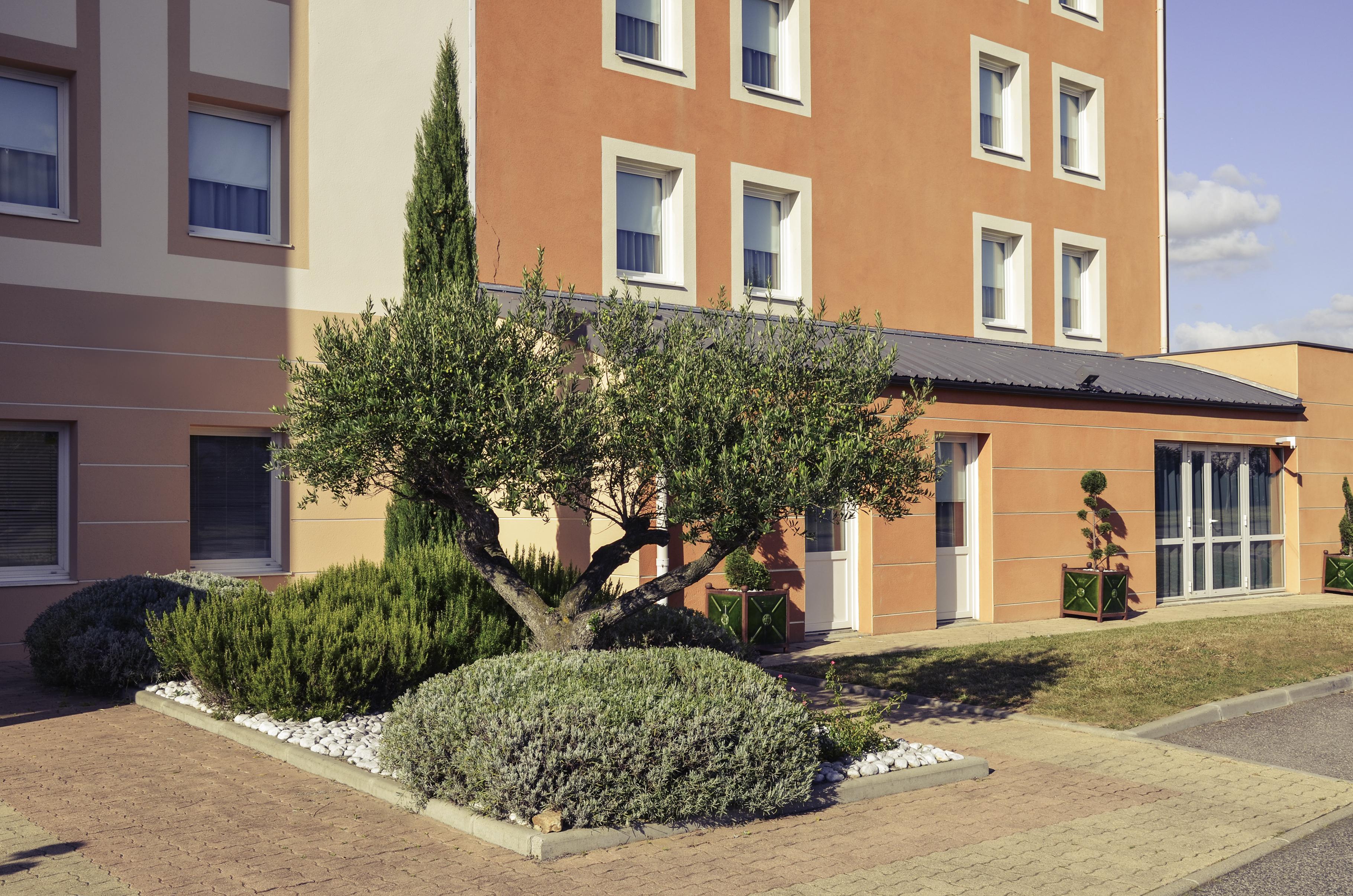 Mercure Lyon Est Chaponnay Exteriör bild