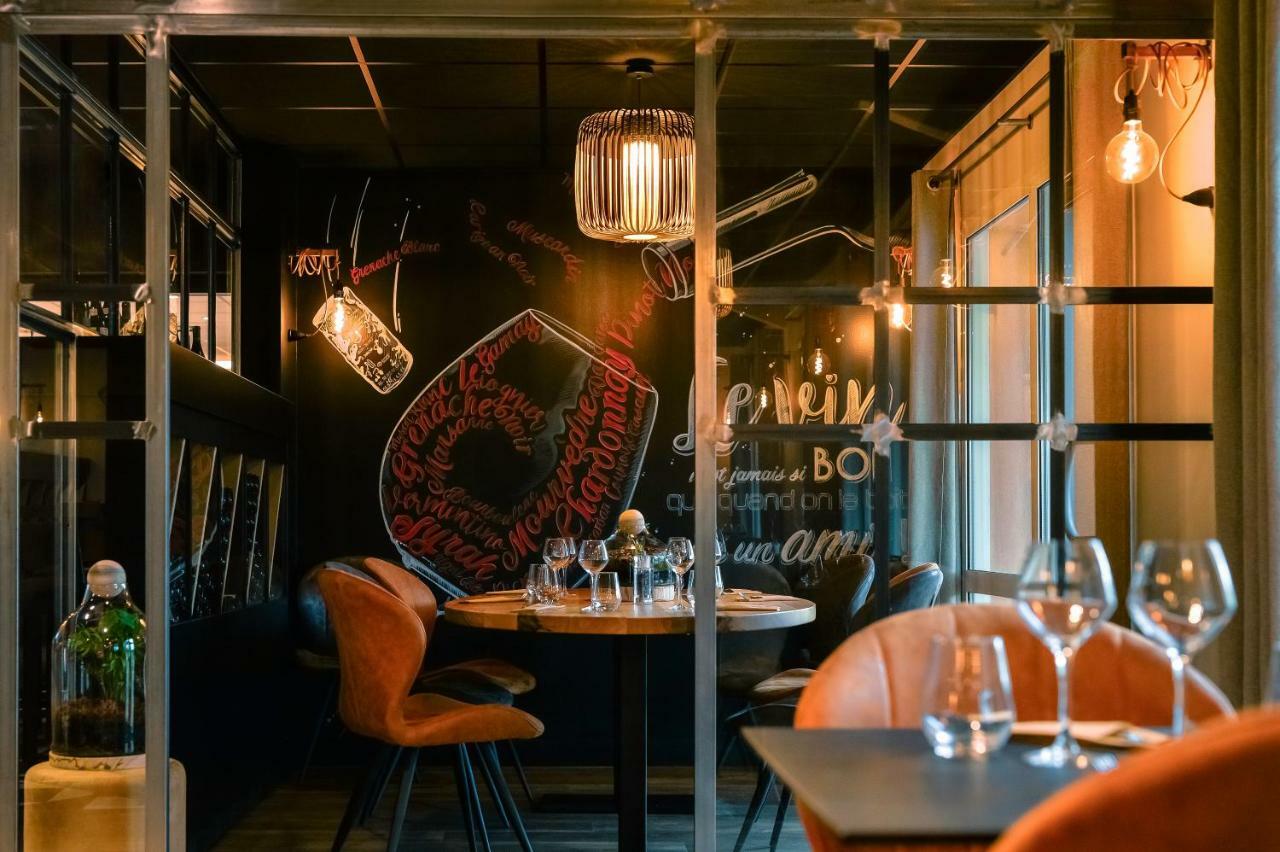 Mercure Lyon Est Chaponnay Exteriör bild